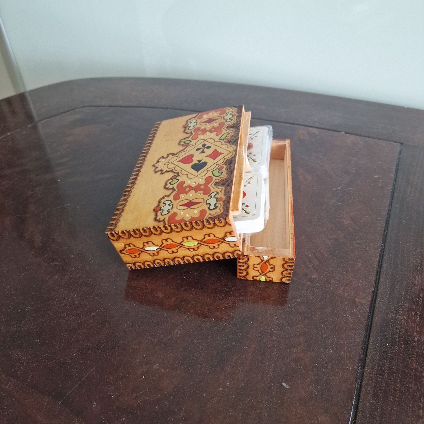 Giochi: Holzbox mit Schweizer Spielkarten, nostalgisch handbemalt – Usato da Birr venduto da sen_8djr