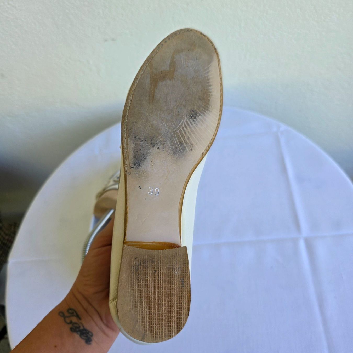 Scarpe da donna: Elegante weiße Leder-Loafer Gr. 39 – Usato da Wald ZH venduto da CapLux 1