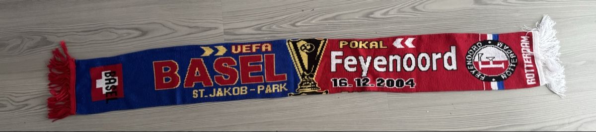 FC Basel Foulard & Sciarpe: Fc Basel Uefa Pokal Schal – Usato da Lenzburg venduto da Meister_k 1