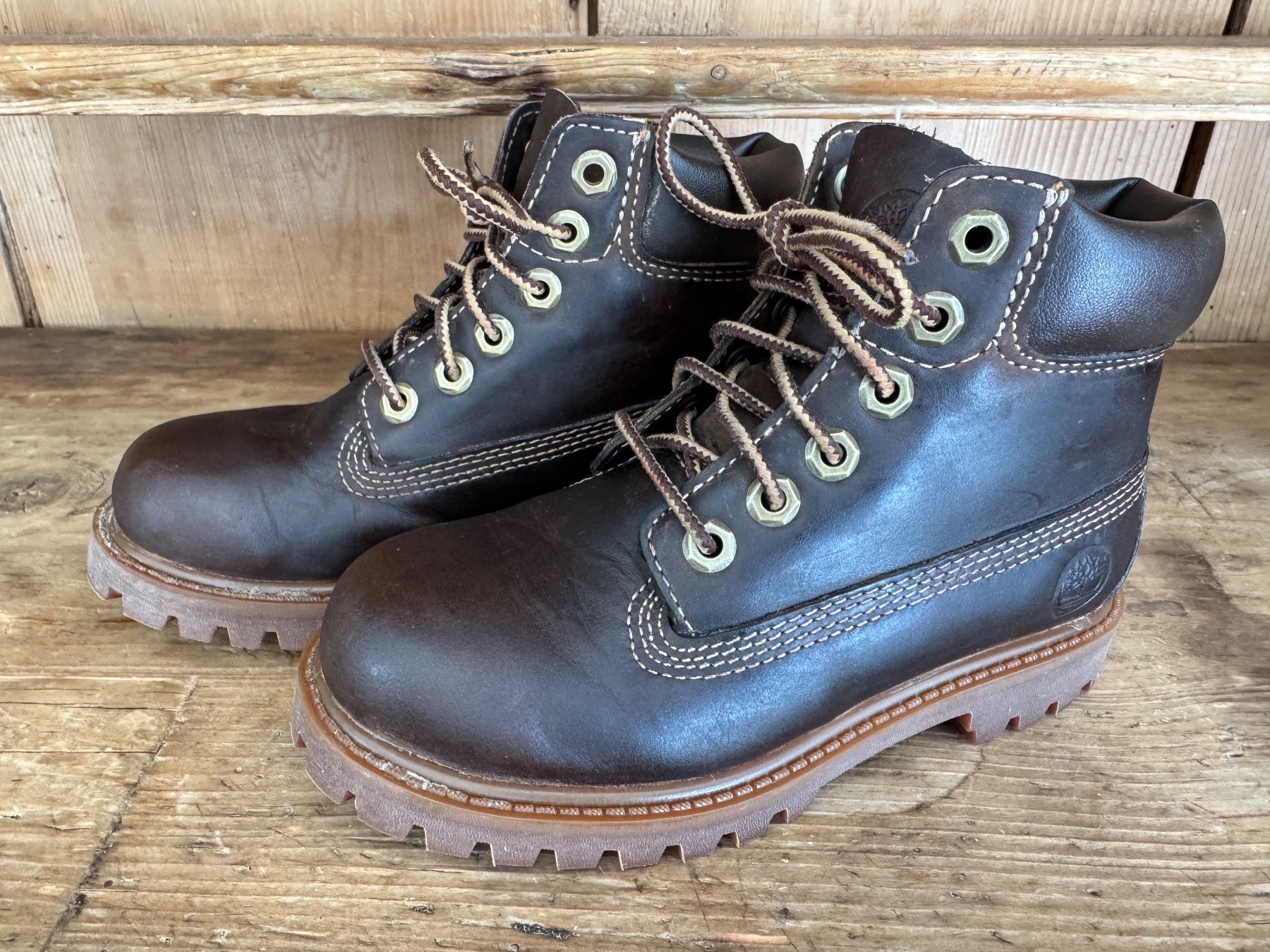Schuhe für Jungen: Timberland Boots, Grösse 29, dunkelbraun – Gebraucht aus Pontresina von cumprerevender 1