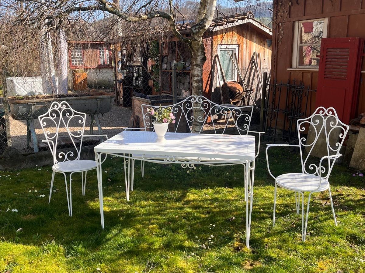 Set de table et chaises: Sitzgarnitur – Neuf (Voir description) à Münchenstein par cab_52n2