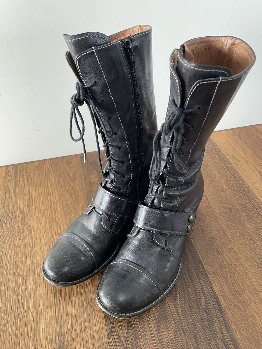 Scarpe da donna: Schwarze Lederstiefel Gidigo Grösse 36 – Usato da Zollikofen venduto da Prosecco7