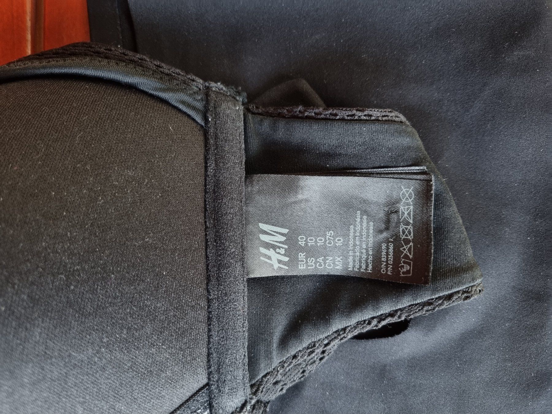 H&M Costumi da bagno & Bikini: Schwarzes Bikini Grösse M / 40 high Waist – Usato da Spiez venduto da melody8801 2