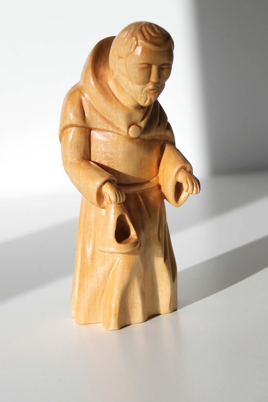 Figuren: Drei Krippenfiguren - Brienzer Schnitzerei mit Monogramm WH – Gebraucht aus Merlischachen von sammlerstueck 4
