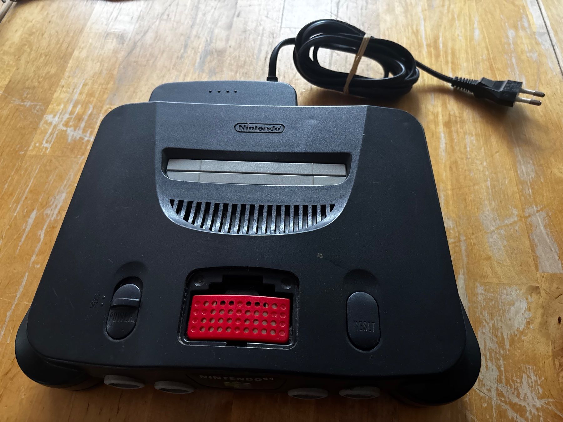 Nintendo Konsolen: Nintendo 64 Konsole mit Expansion Pak – Gebraucht aus Frenkendorf von Fionchen 1