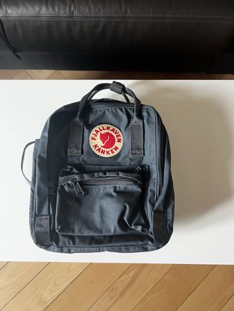 Fjällräven Kånken Mini Rucksack Dunkelblau guter Zustand