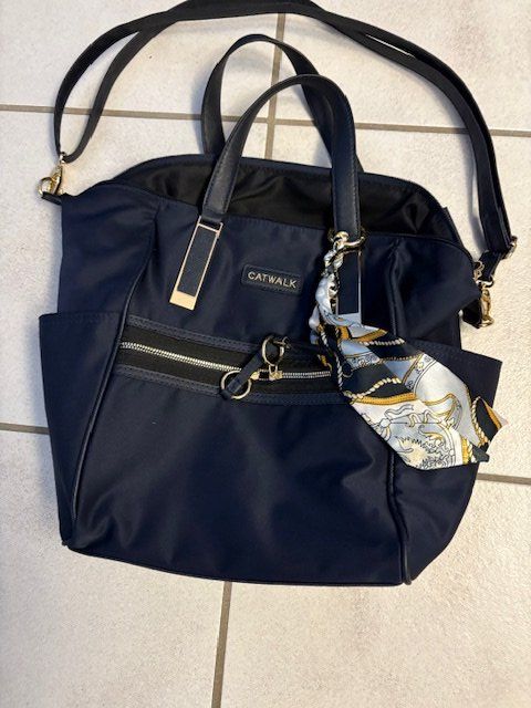 Borse da donna: tolle Handtasche 33x28 cm – Nuovo (secondo la descrizione) da Würenlingen venduto da Delfinli1