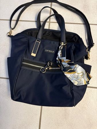 tolle Handtasche 33x28 cm