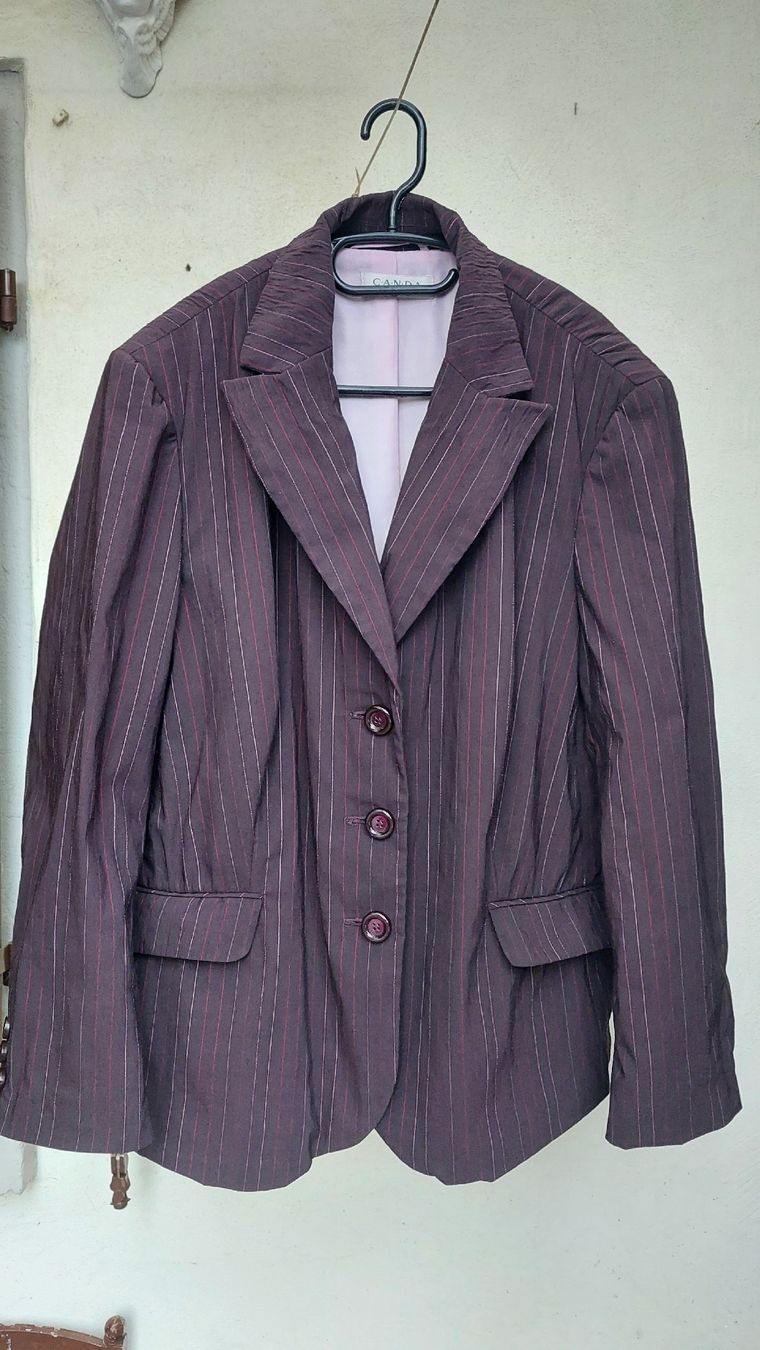C&A Giacche: Damen Blazer Grösse 44 – Nuovo (secondo la descrizione) da Rütihof venduto da cla_v8dy 5