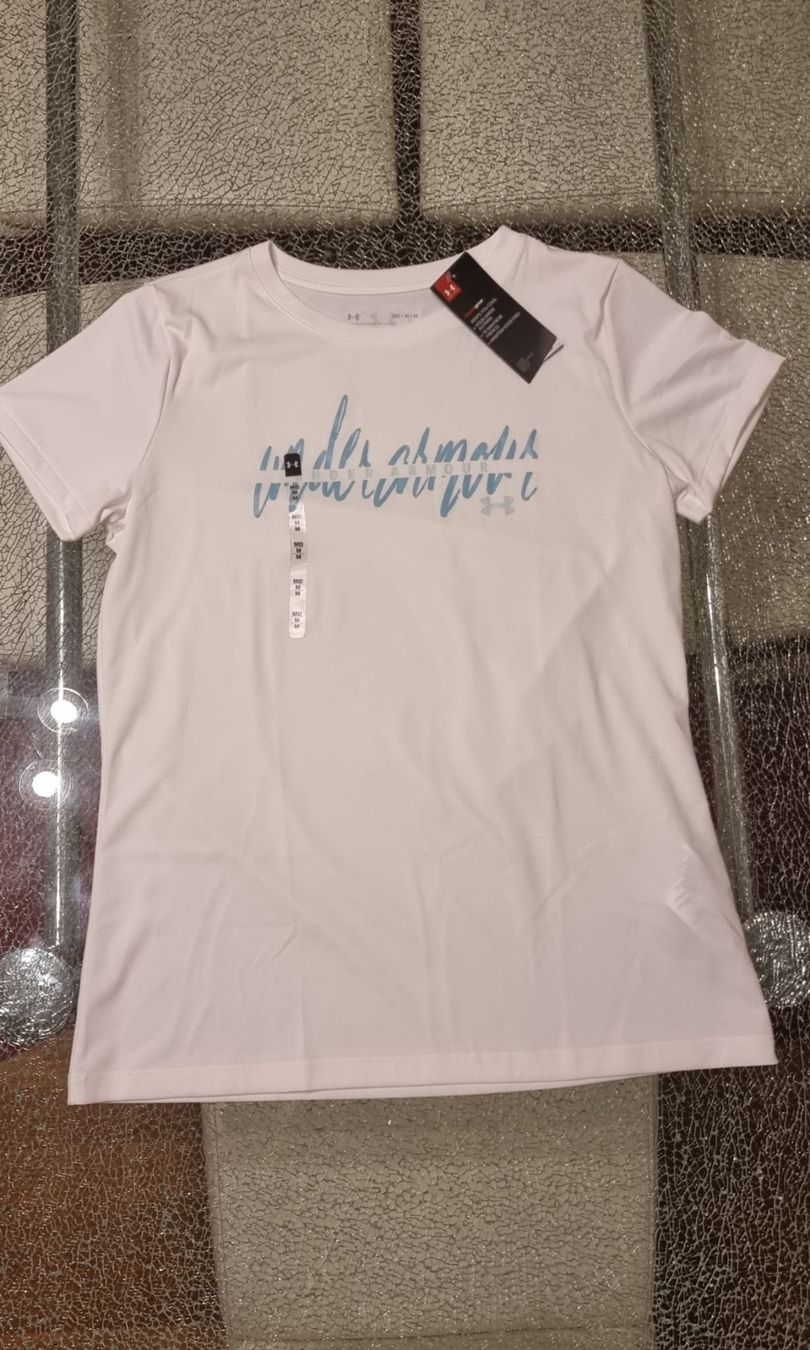 T-shirt: Under Armou Gr. M – Nuovo e nell'imballaggio originale da Luzern venduto da Reni025