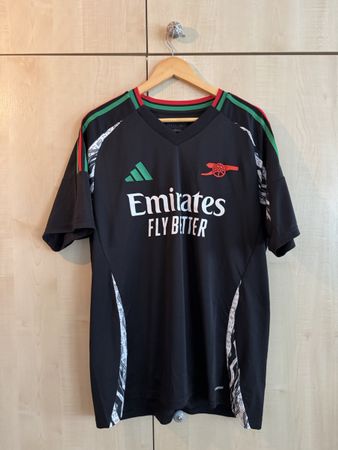 Fussball Trikot Adidas Arsenal XL guter Zustand