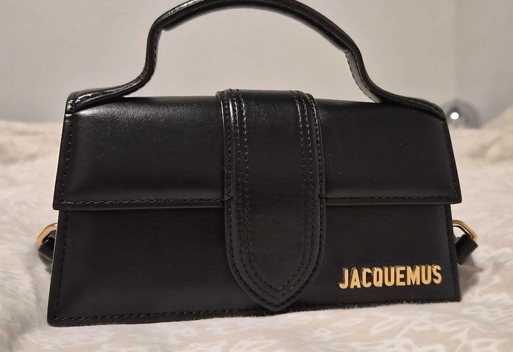 Jacquemus Taschen für Damen: Jacquemus Tasche – Neu (gemäss Beschreibung) aus Heerbrugg von kar_2syk 1