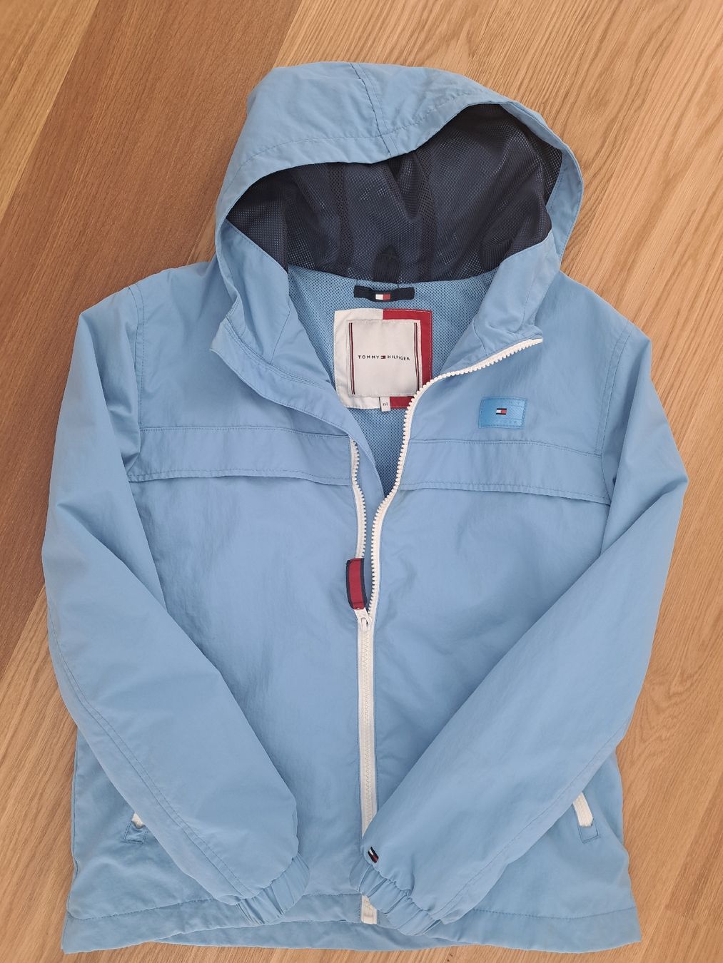 Tommy Hilfiger Jacken: Tommy Hilfiger Jacke hellblau 152 – Gebraucht aus bazenheid von salerno007 1