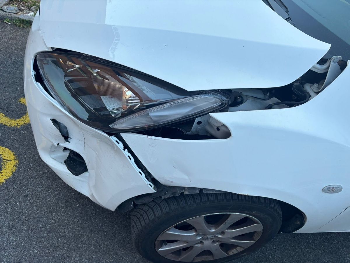 Mazda Autos: Mazda 2 – D'occasion à La Chaux-de-Fonds par Transportchezmax 1