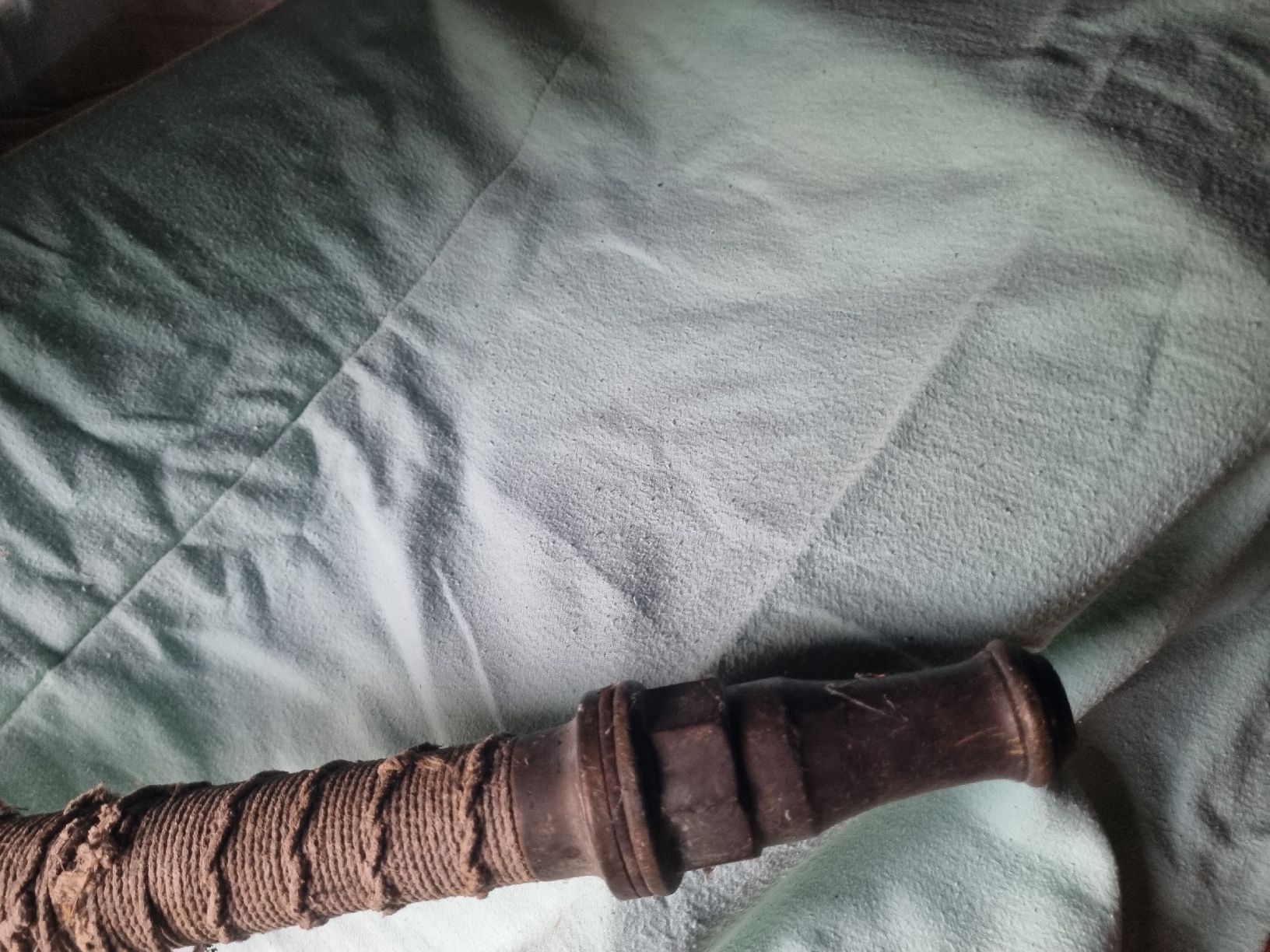Tutte le decorazioni: Ancienne lance à incendie vintage déco – Usato da Esmonts venduto da Sacloche 1