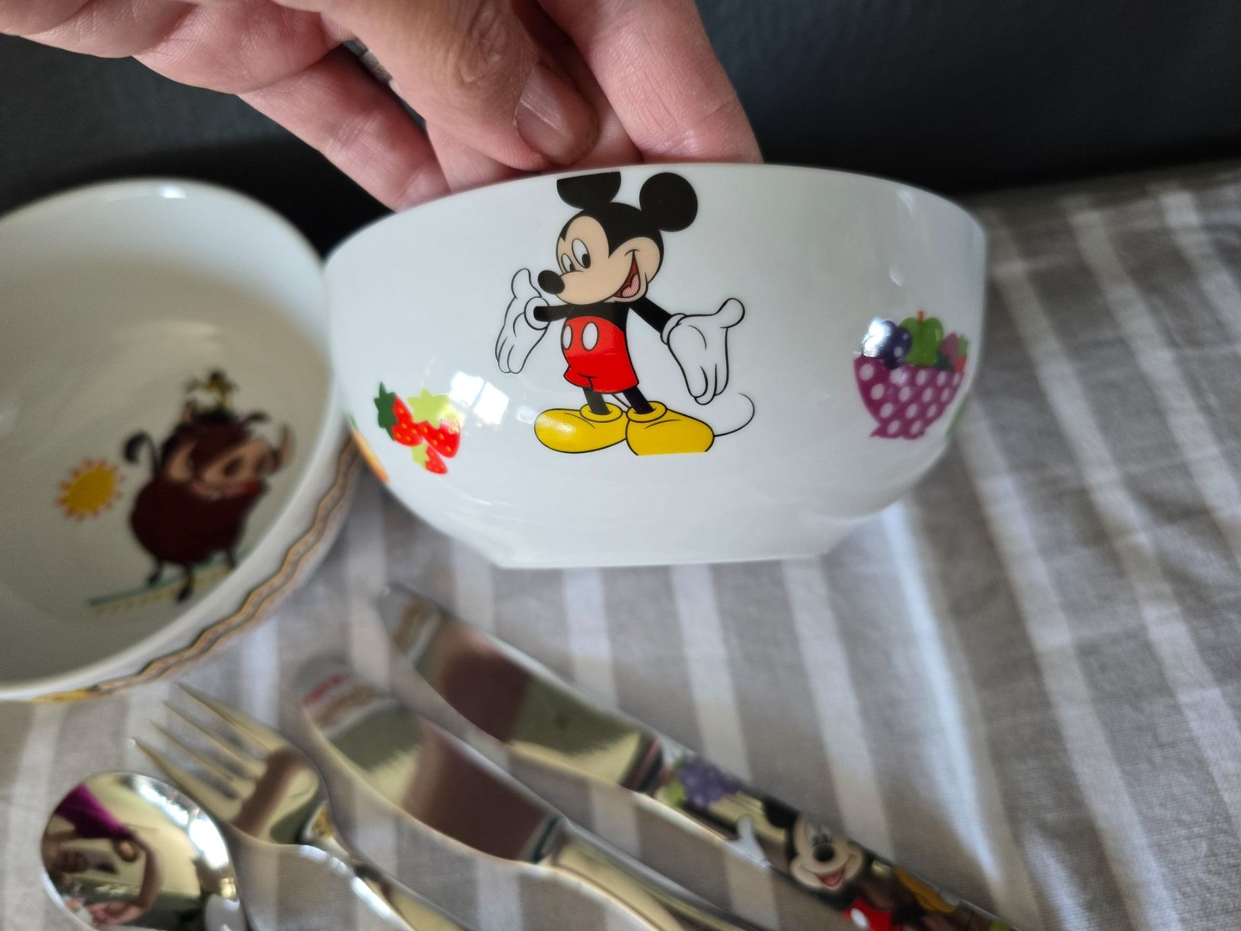 WMF Geschirrsets: 2 Kinder Schale + Besteck"Mickey und Lion King" – Gebraucht aus Unterentfelden von Panda-87 4