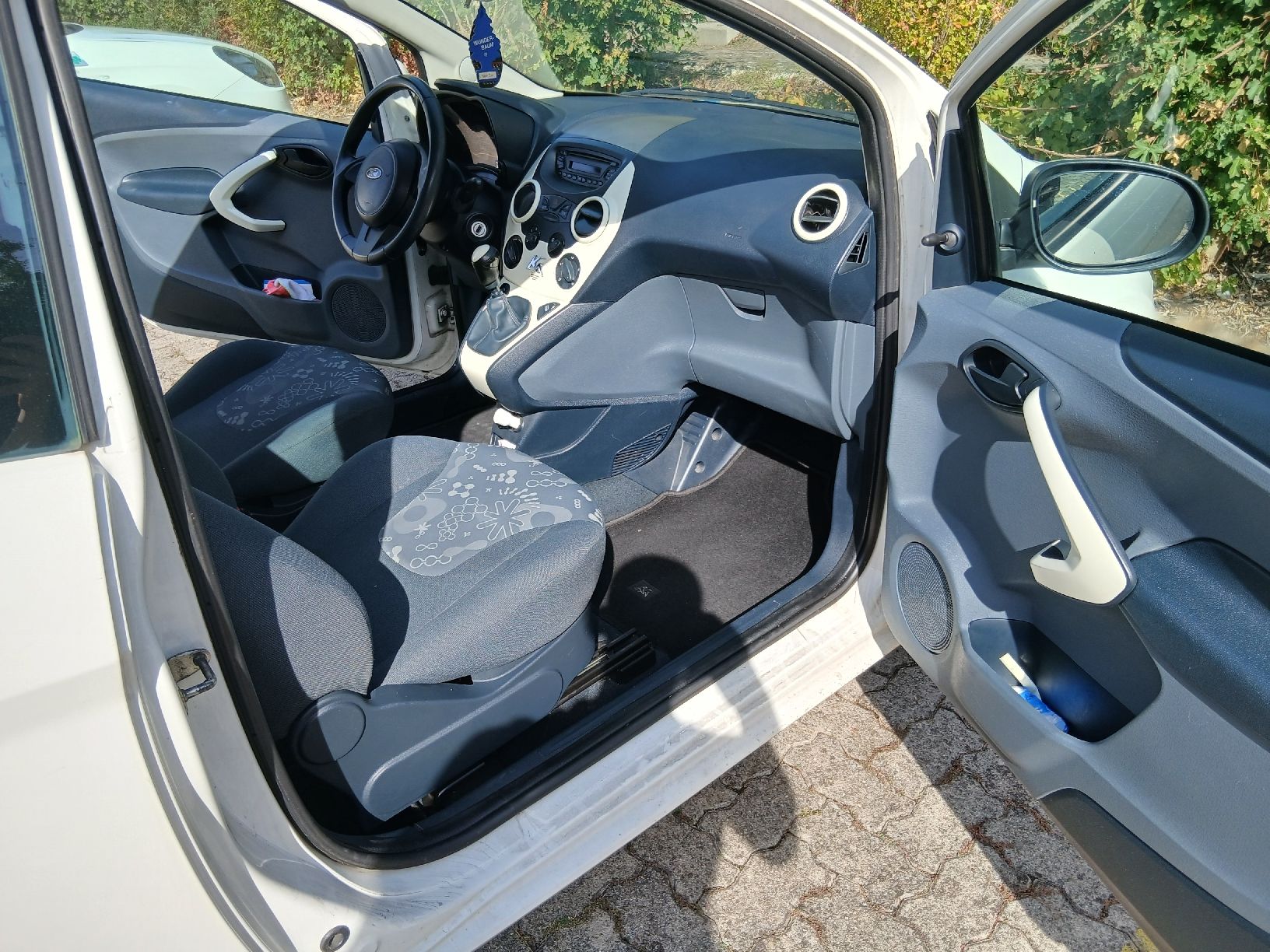 Autos: FORD KA 1.2i – Gebraucht aus Bülach von Db27 5