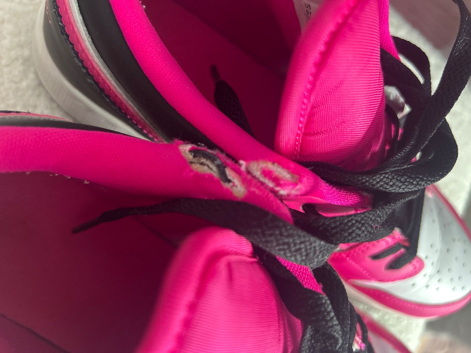 Jordan Scarpe per ragazze: Jordan fille – Usato da Sierre venduto da art_wqf9 4
