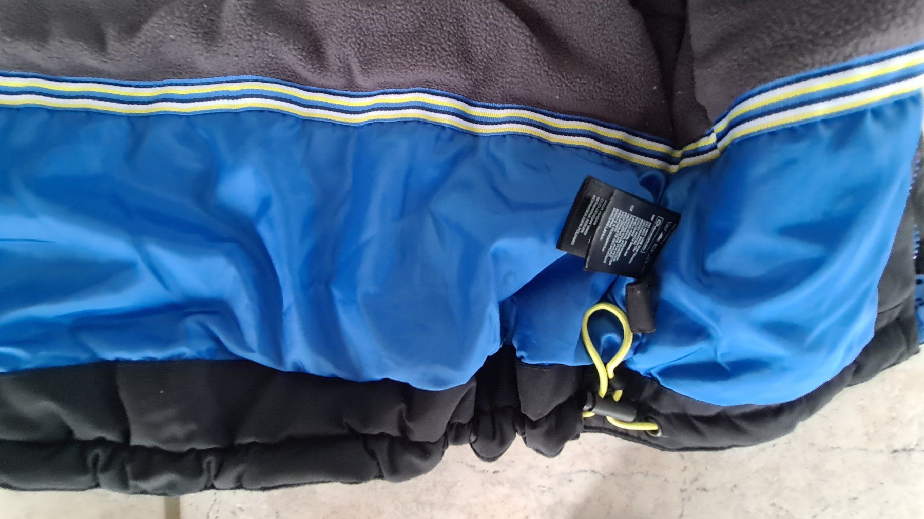 H&M Giacche & Cappotti: Skijacke  Gr. 104 – Usato da Obergösgen venduto da sch_kwl6 3