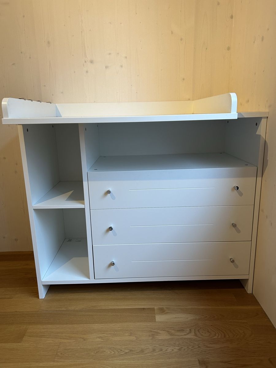 Wickeltisch & Zubehör: Wickelkommode – Gebraucht aus Lengnau AG von Anni_Mo 2