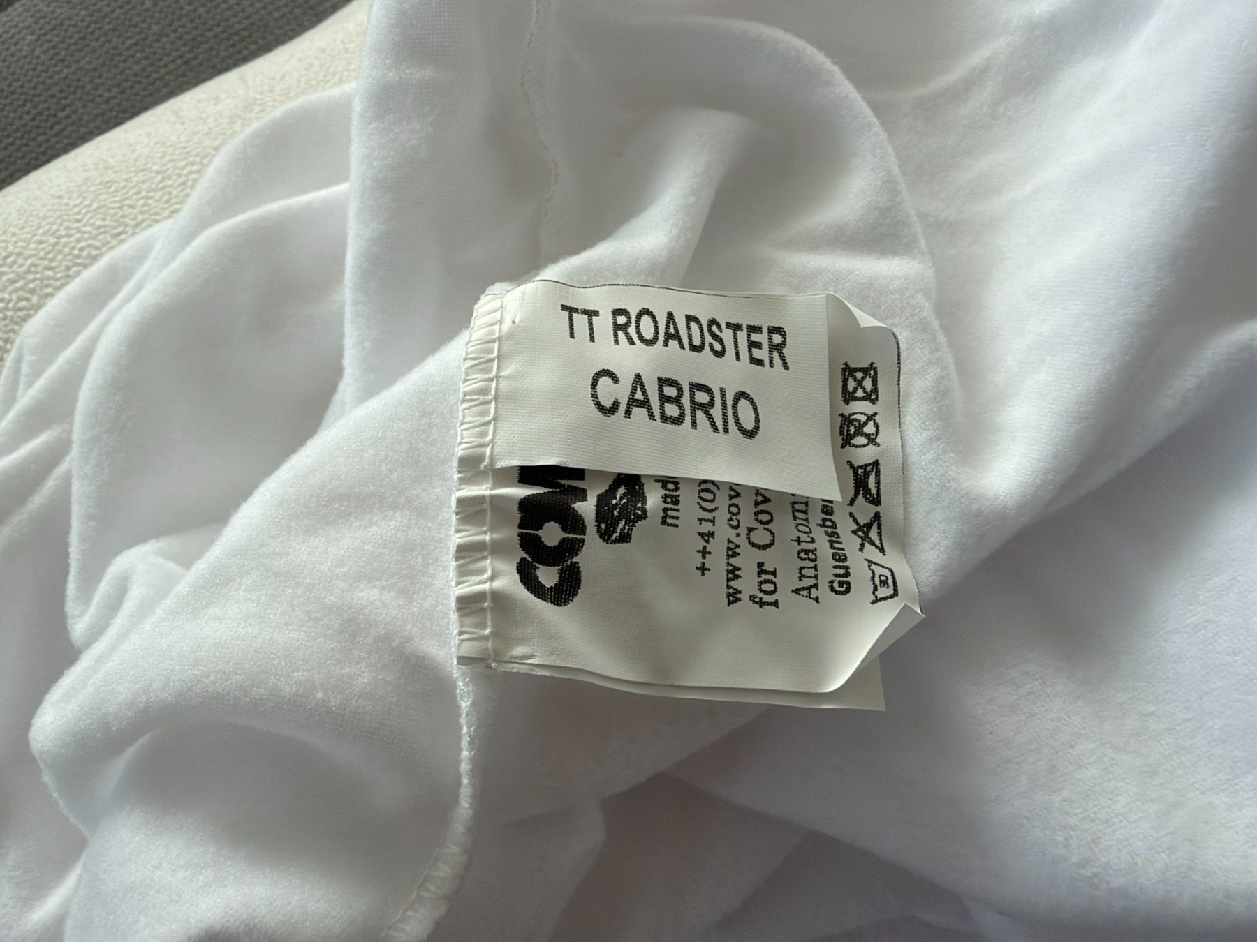 Cover & Protezioni schermo: Abdeckung Audi TT Roadster 8J – Usato da Stäfa venduto da Rotscher 4