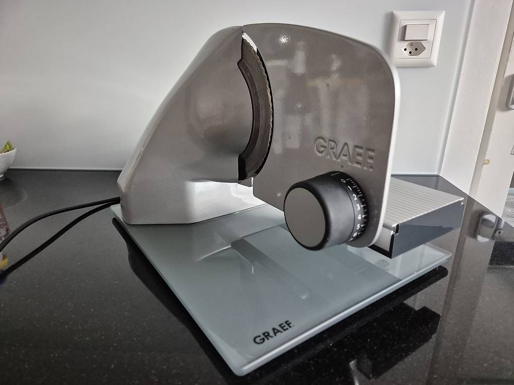 Graef Elettrodomestici da cucina: Graef Master V20CH - Schneidmaschine – Usato da Abtwil SG venduto da Mvarx 3