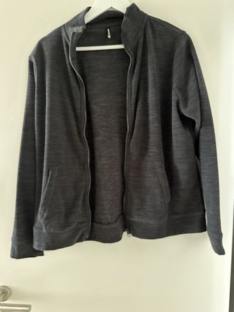 Chicoree Fleecejacke Gr. M, schwarz