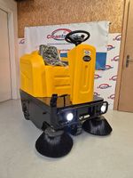 Neugerät - Kehrmaschine KM80-PRO mit 12 Monate Garantie