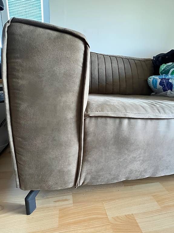 Sofas: Sofa zu verschenken – Gebraucht aus Full-Reuenthal von car_5hg2 2