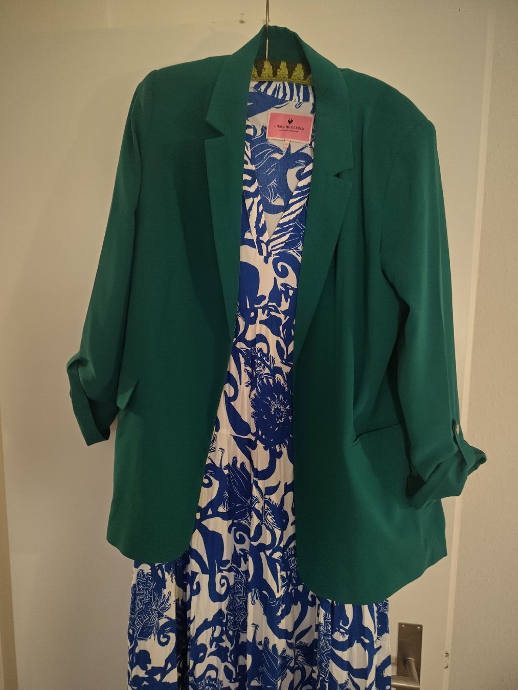 Only Giacche: schöner Blazer von only – Nuovo (secondo la descrizione) da Kloten venduto da Kloten76