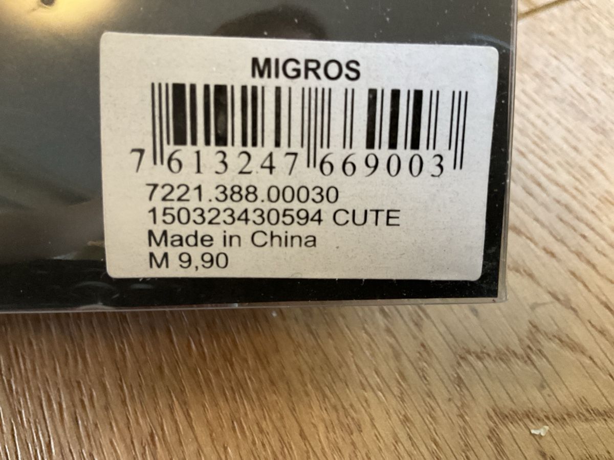 Migros Tutte le decorazioni: Migros Christbaumkugeln, 30 Stk. Rot – Usato da Wichtrach venduto da Aramis3628 1