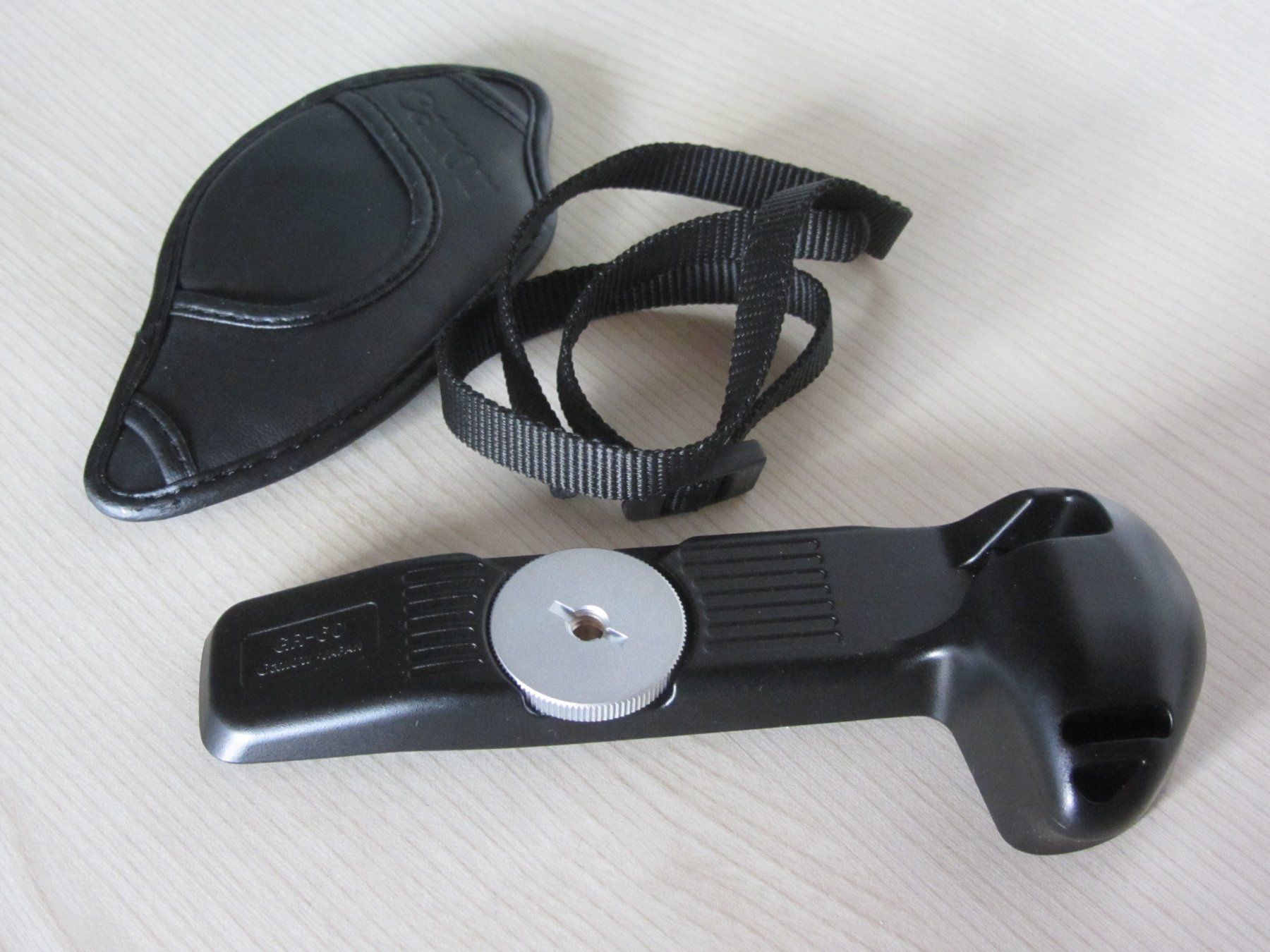 Canon Unità & Adattatore: Extension Grip GR-60 CANON – Usato da Beringen venduto da bimbo1109 1