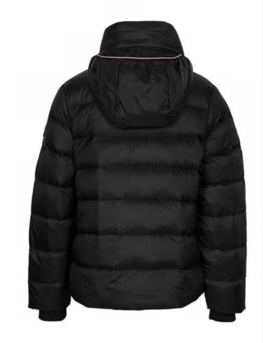 Tommy Hilfiger Jacken: Tommy Hilfiger Steppjacke Relaxed Fit - Schwarz – Neu und originalverpackt aus Winterthur von Violeta_l 2