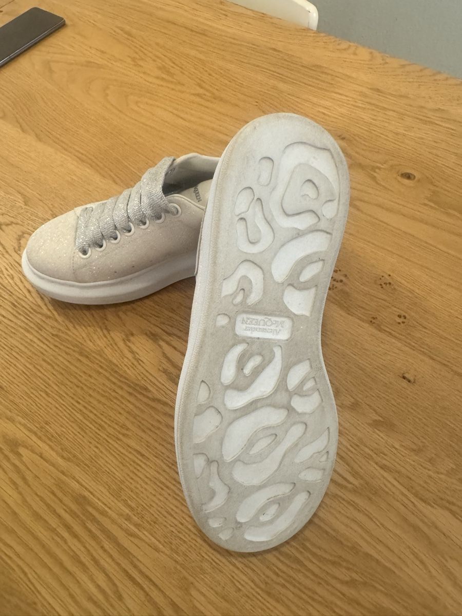 Alexander Mcqueen Scarpe da donna: Alexander McQueen Sneaker – Nuovo (secondo la descrizione) da Knonau venduto da geb_zc7b 2