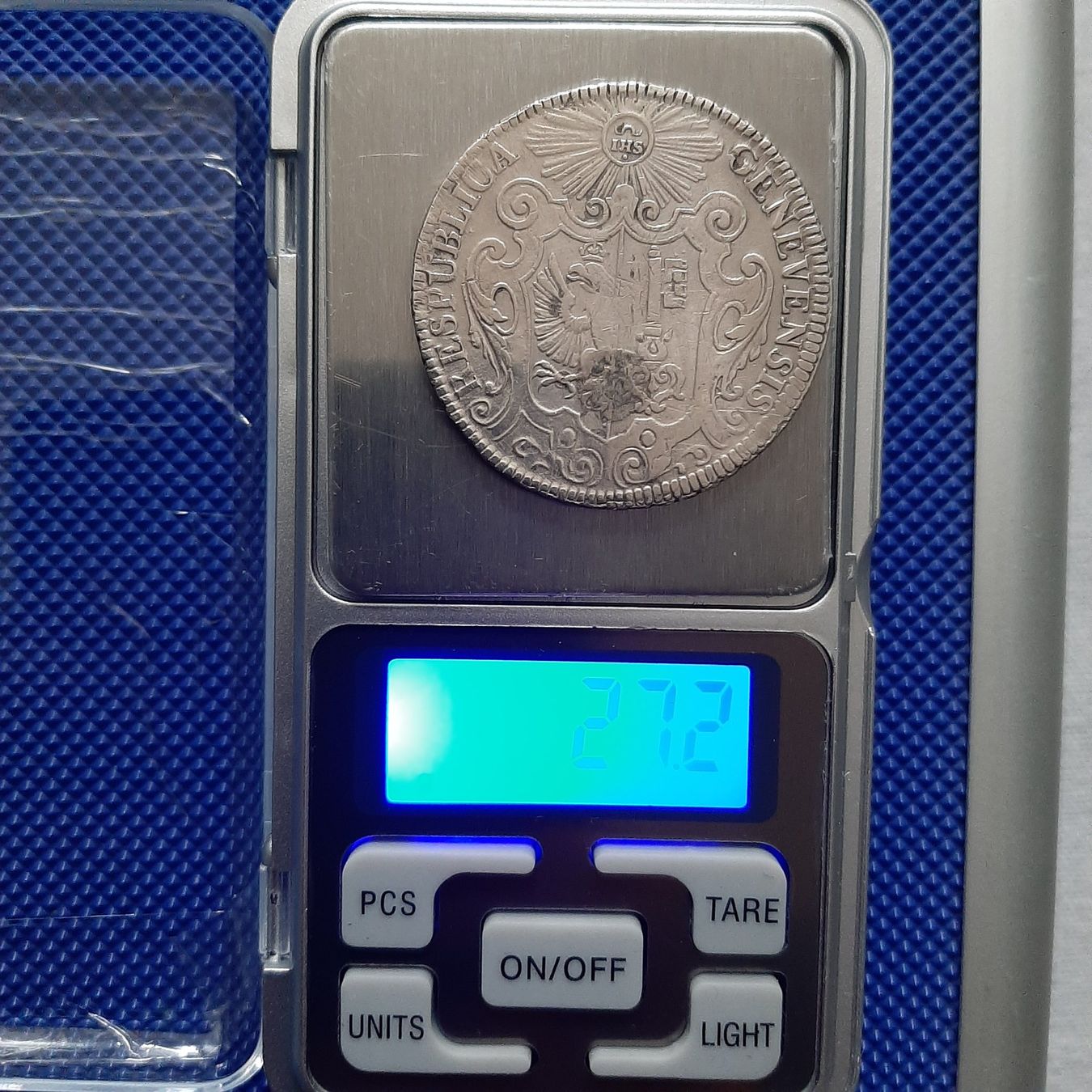 Tutti le monete: Thaler Genève 1723 Rare – Usato da Carouge GE venduto da cecob0909 2