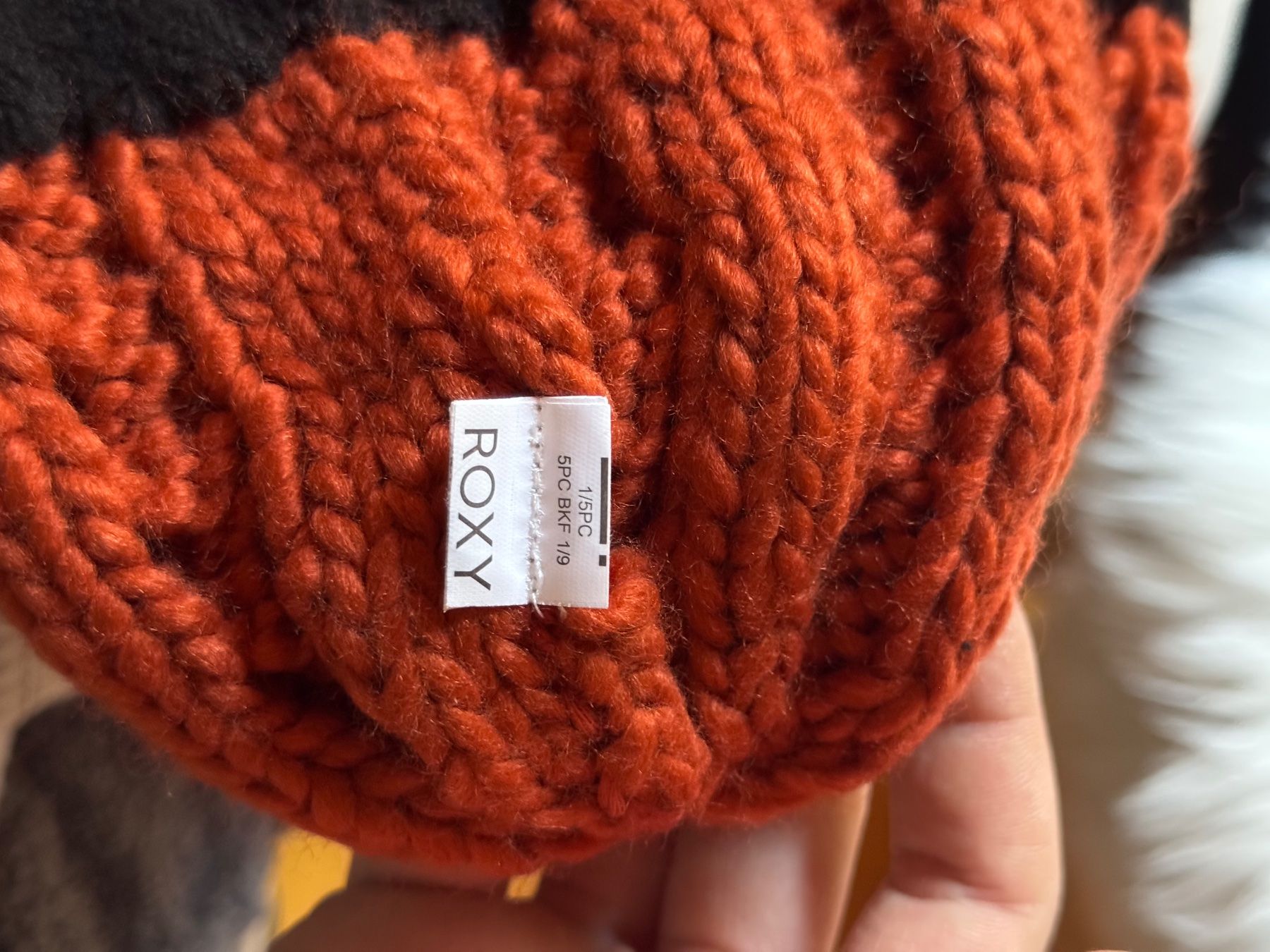 Altro in  Abbigliamento & Accessori: Roxy Mütze – Usato da Campocologno venduto da fsc.7wcp 4
