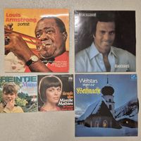 24 diverse Schallplatten