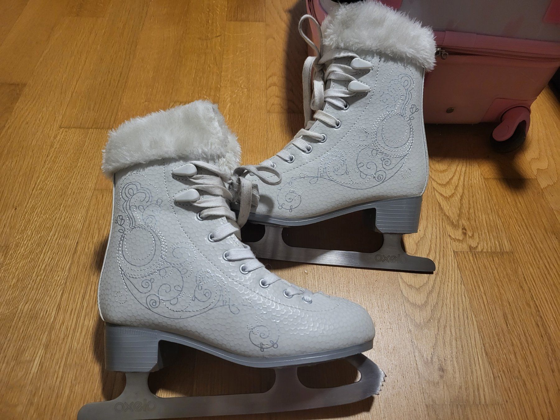Pattini da ghiaccio: Oxelo Schlittschuhe – Usato da Thusis venduto da Vivi_88