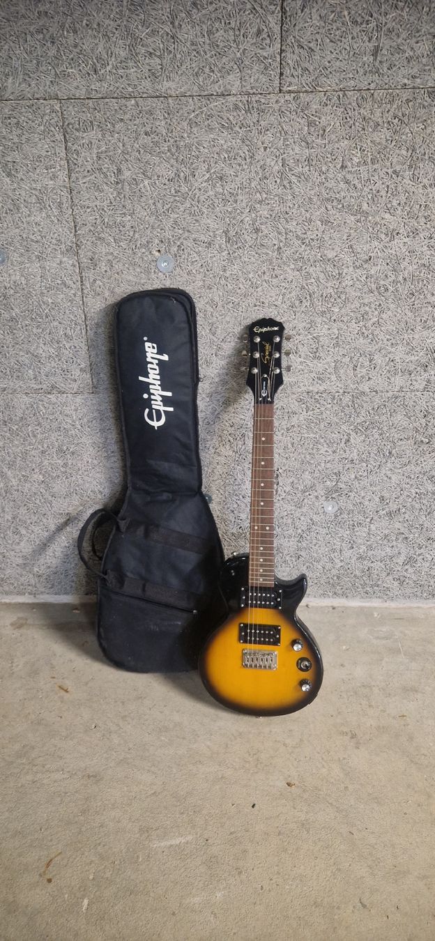 Epiphone Strumenti musicali: Guitare électrique pour enfant – Usato da Chavornay venduto da Aglianico 2