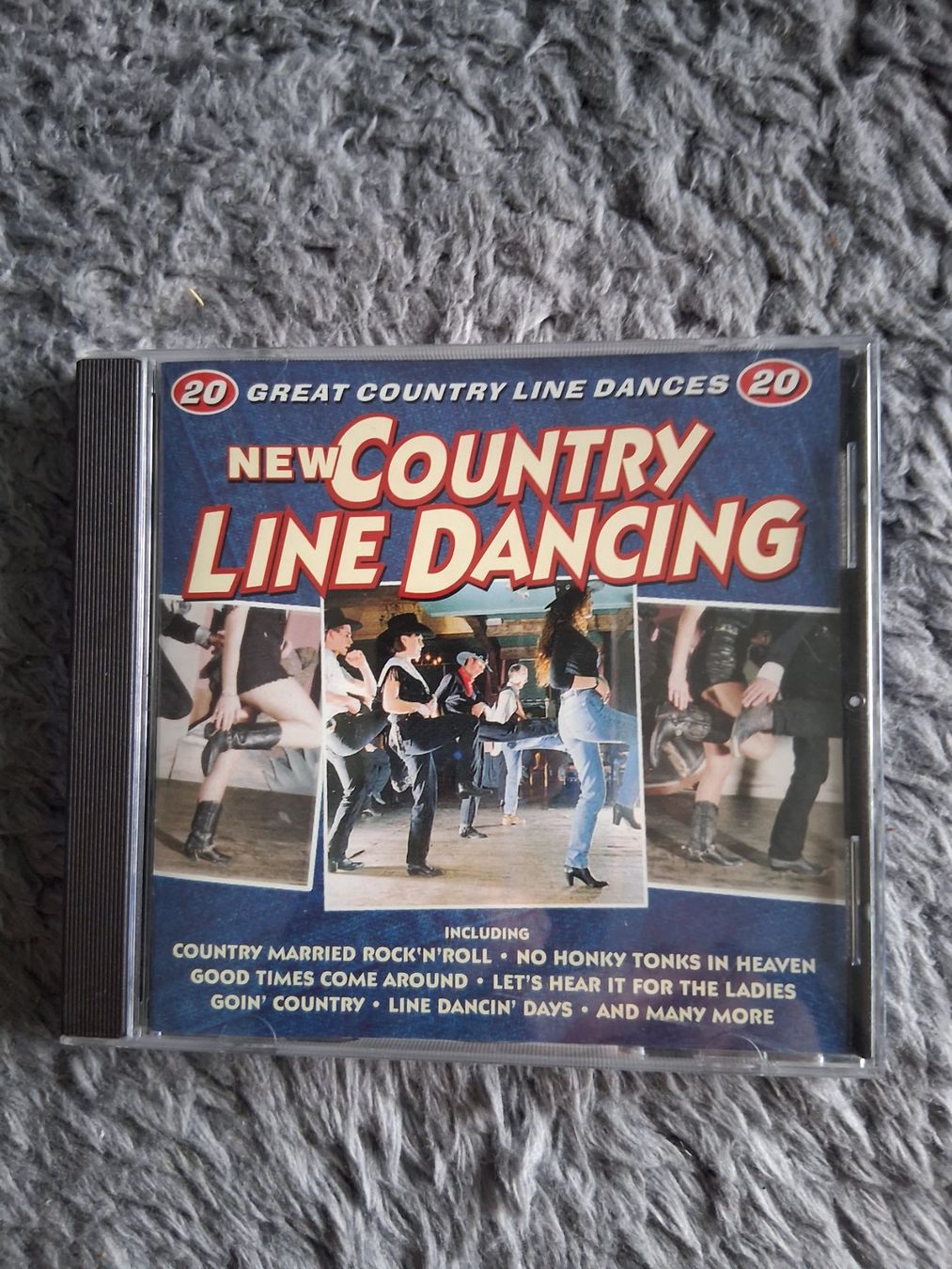 CDs: NEW COUNTRY LINE DANCING     CD – Gebraucht aus Wetzikon ZH von Ramones01