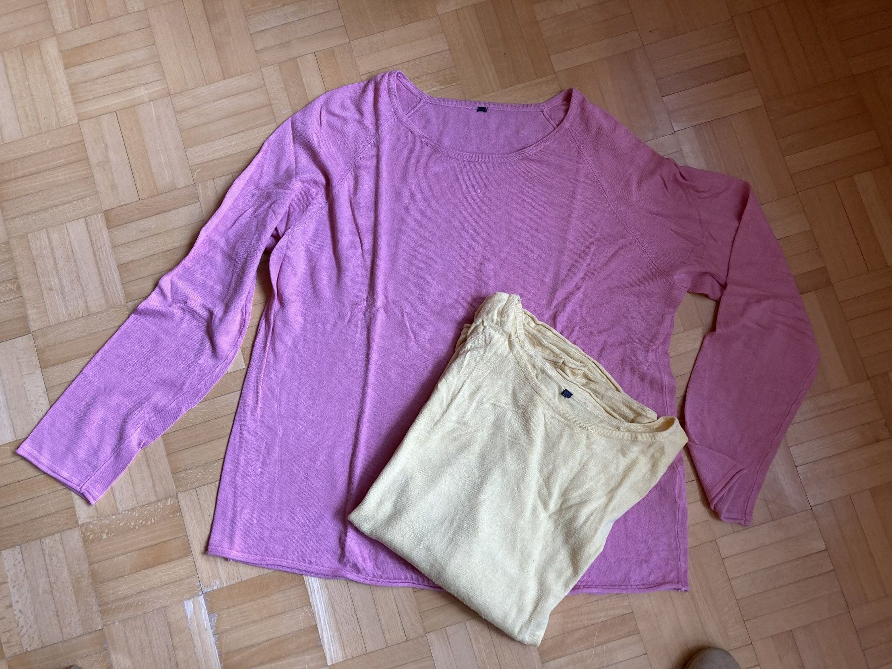 Lotti di vestiti: zwei Pullover Grösse XXL – Usato da Gais venduto da hallogais