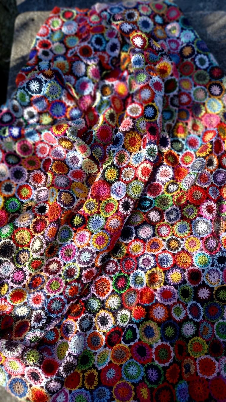 Coperte: Decke, Häkeldecke, Bettdecke – Nuovo e nell'imballaggio originale da Vogorno venduto da fra_k22j 5