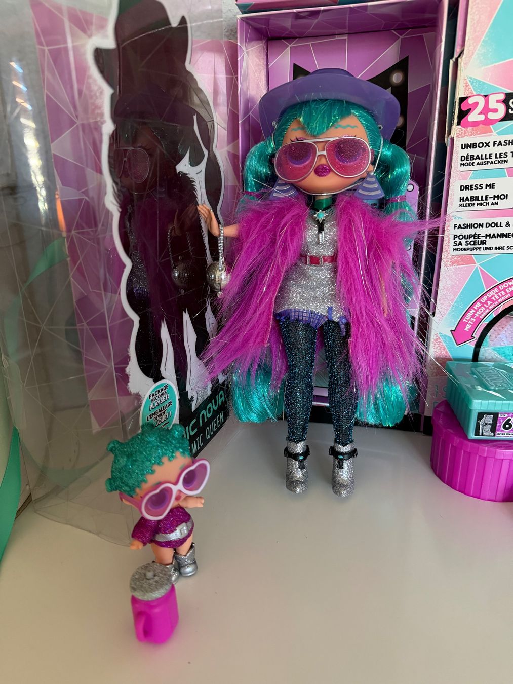 Jouets: OMG Doll Cosmic Nova & Cosmic Queen – D'occasion à Lohn SH par mathea 1
