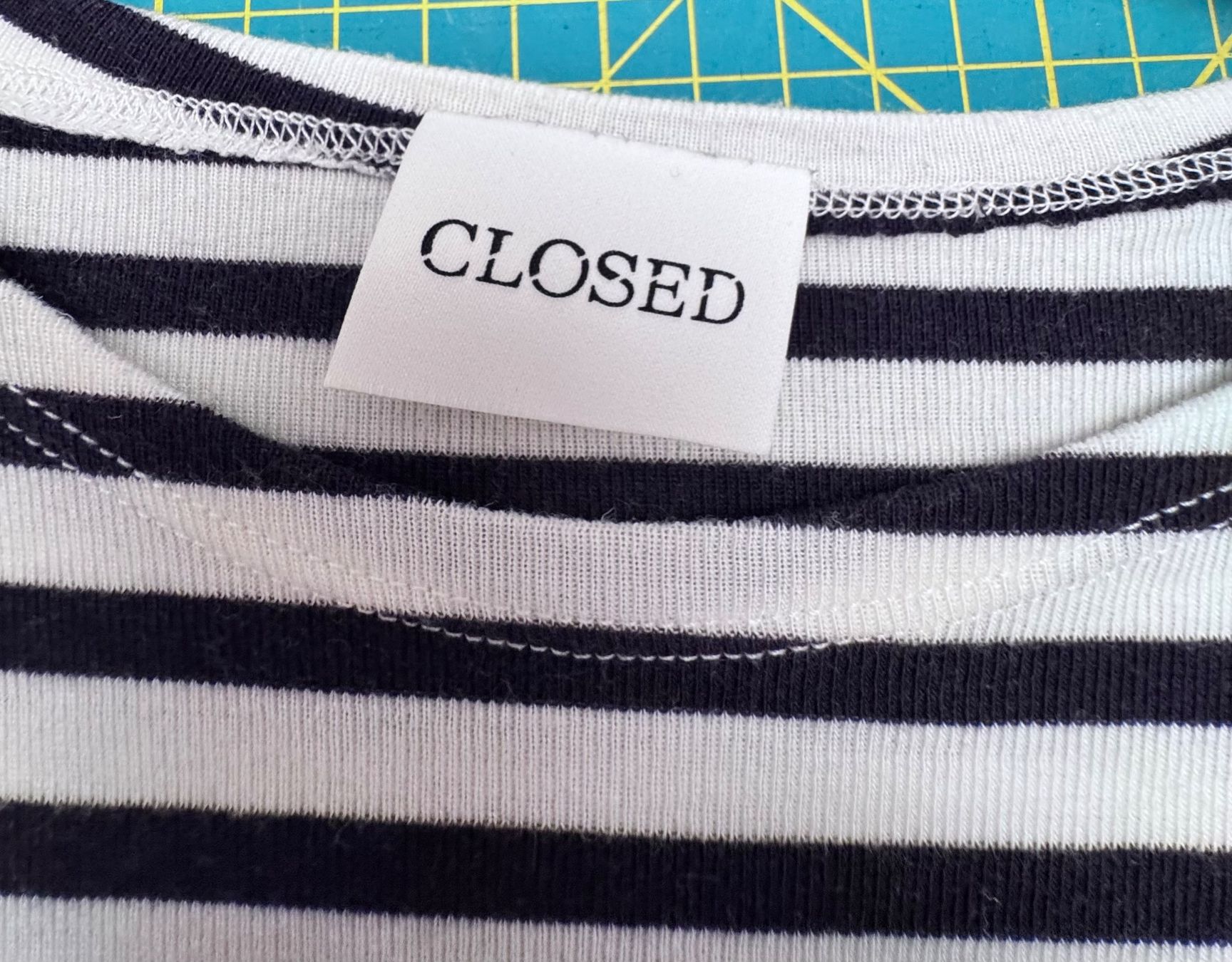 Closed T-Shirts: Closed T - Shirt gestreift aus Jersey – Neu (gemäss Beschreibung) aus Mörschwil von Mirka019 4