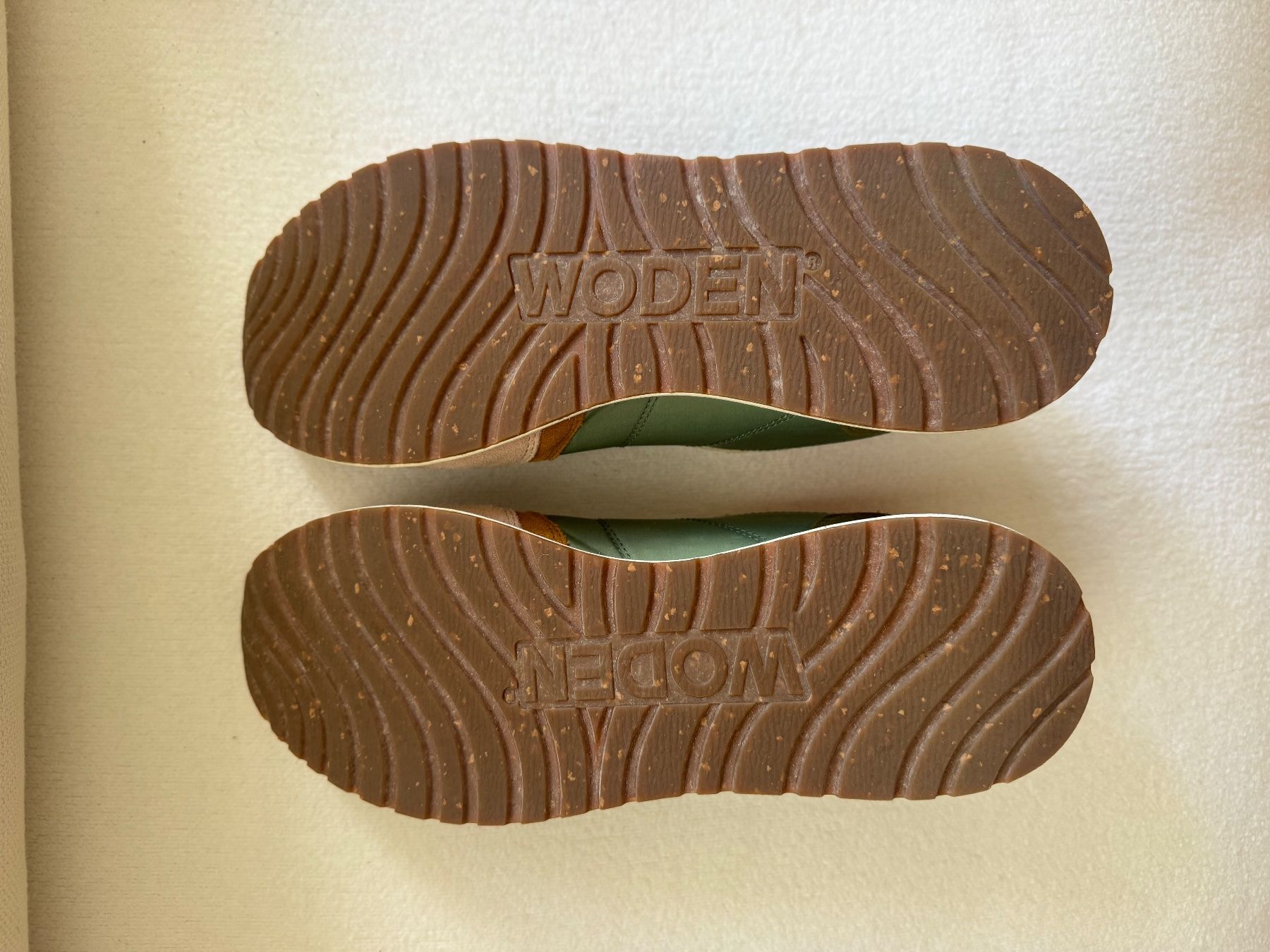 Scarpe da uomo: WODEN Sneakers Danmark, Gr. 42, neu – Nuovo (secondo la descrizione) da Zürich venduto da syl78 6