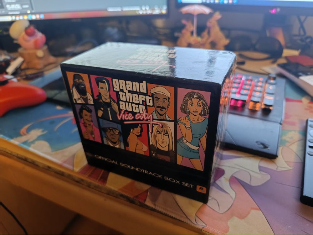 GTA Vice City Soundtrack Box -- RARE (Gebraucht) in Oberwil für CHF 90 ...