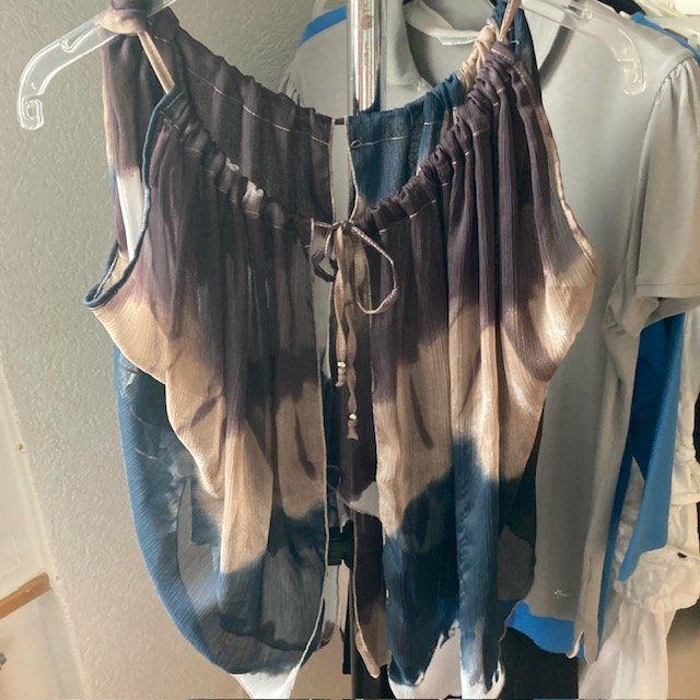 Top: lässiges Top GR. 38 aus Viscose – Nuovo (secondo la descrizione) da Untervaz venduto da AndreaC04 1