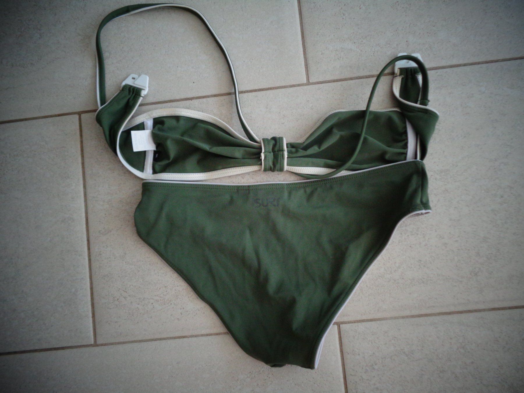 Badekleider & Bikinis: OBSCURE BIKINI GR.36 – Gebraucht aus Rotkreuz von Samballi 2