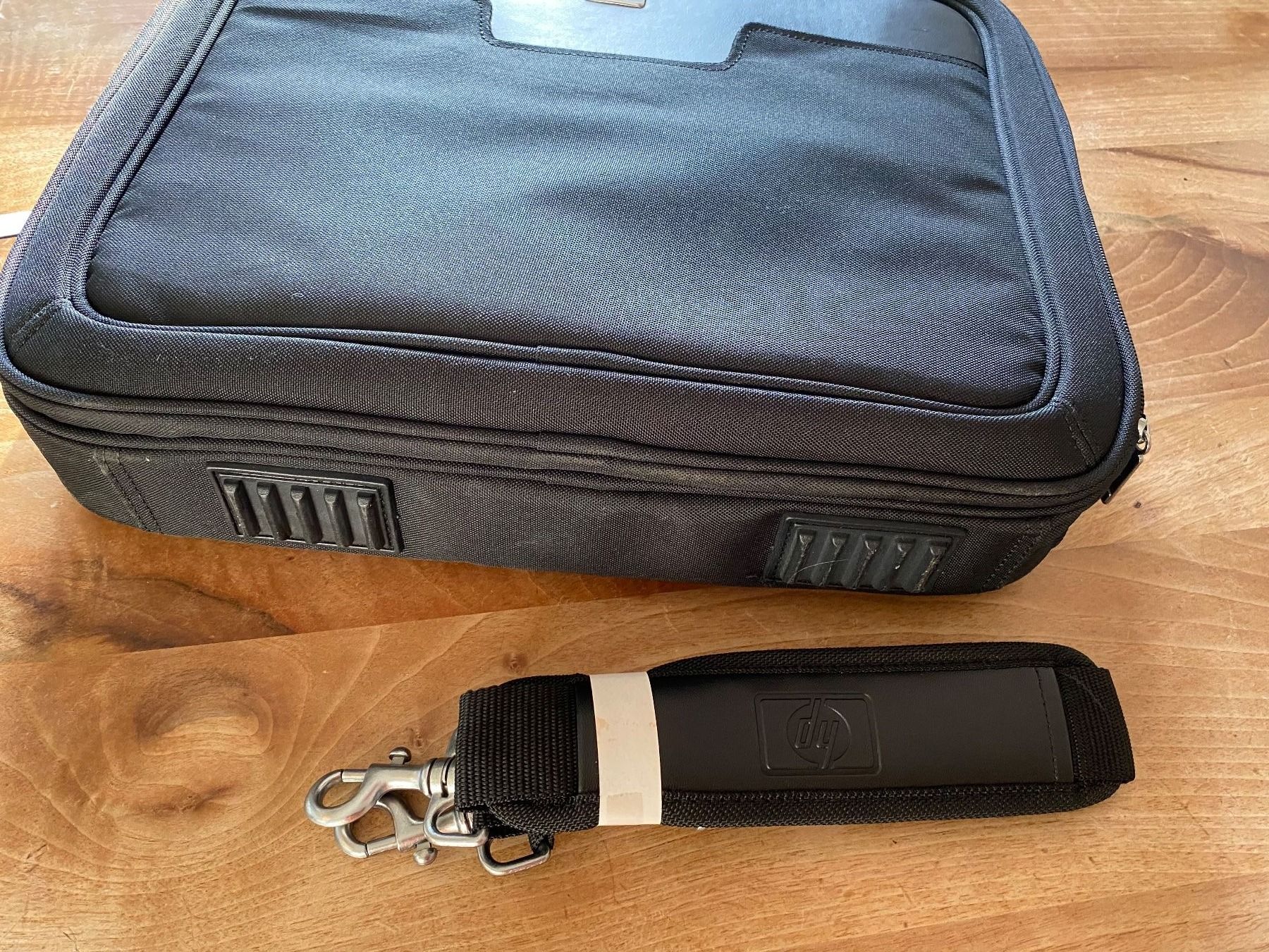 Borse: HP Laptop Tasche wie neu – Nuovo (secondo la descrizione) da Zürich venduto da hulahup 1