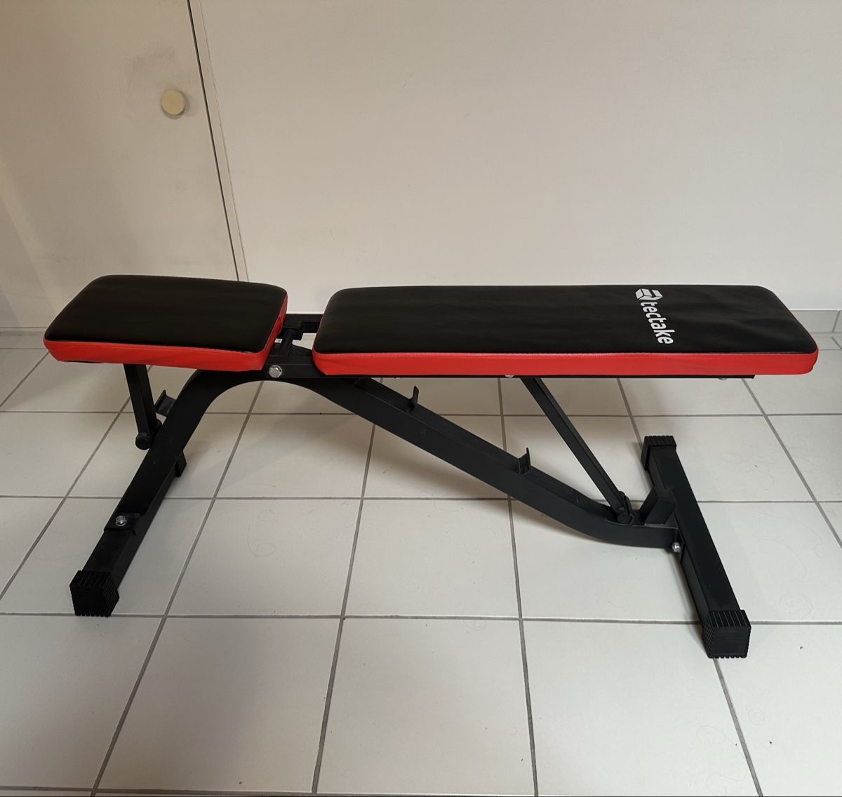 Hometrainer: Tectake Weight Bench - Perfect Home Gym Dumbbell Workouts – Usato da St. Gallen venduto da S_rnw2